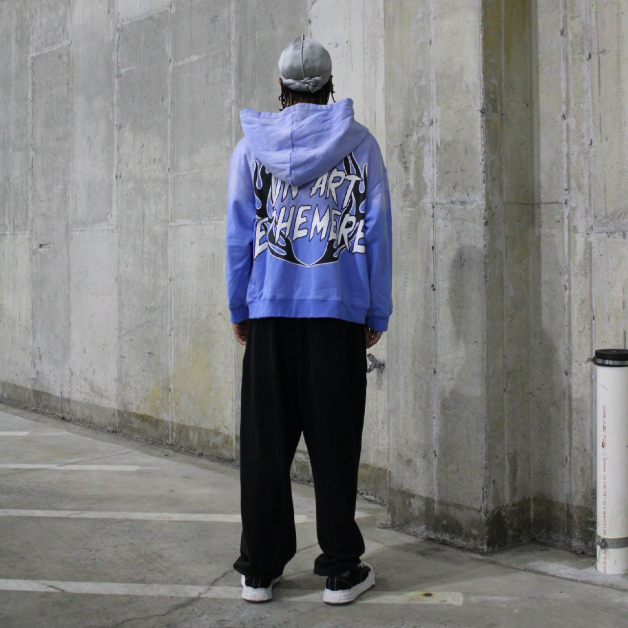 Un Art Éphérème Zip Up